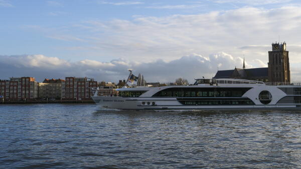Rhein Kurs Straßburg mit der VIVA MOMENTS