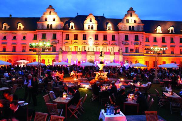 Regensburg mit fürstlichem Glanz, bayerischem Genuss und 2000 Jahre Geschichte