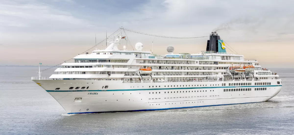 Von Bremerhaven bis nach Panama mit MS Amadea Von Bremerhaven bis nach Panama mit MS Amadea