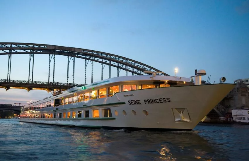Bl&uuml;tentr&auml;ume an der Seine mit der MS Seine Princess